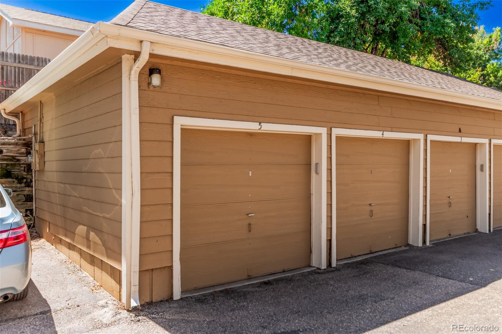 14110 E Dickinson Drive Unit: D