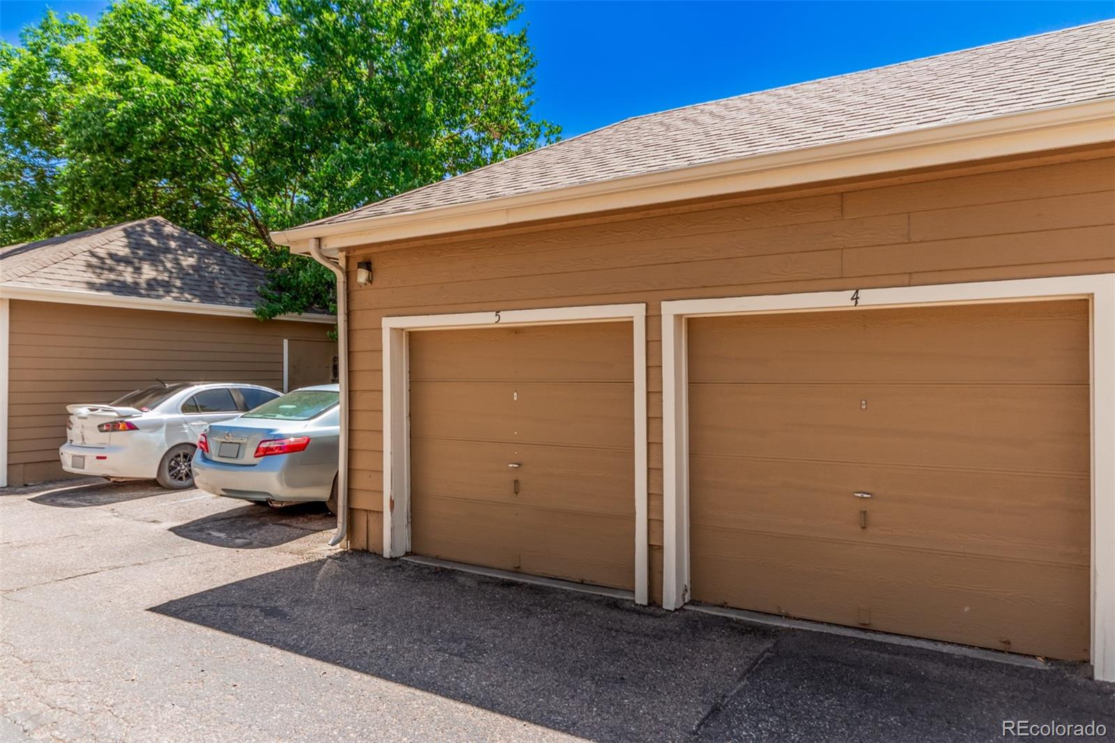14110 E Dickinson Drive Unit: D