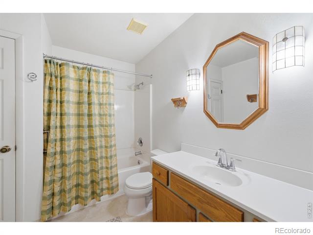 804 Redwood Court