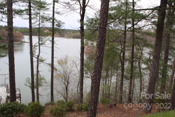5006 Winterberry Court Unit: 28