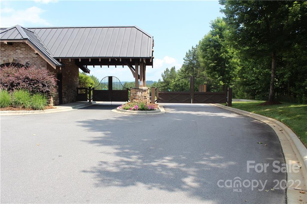 572 Settings Boulevard Unit: 265