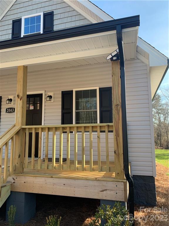 2043 Craig Road