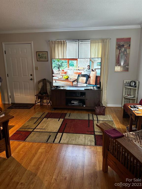 1330 5th Street NE Unit: 152