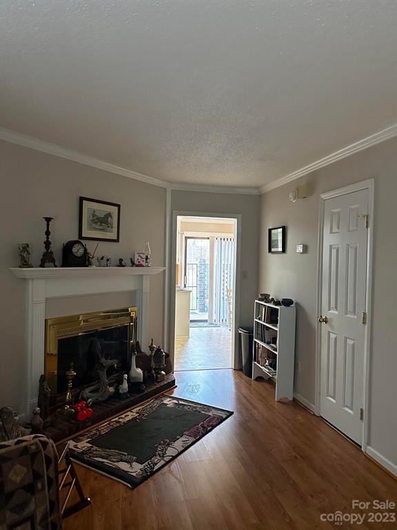 1330 5th Street NE Unit: 152