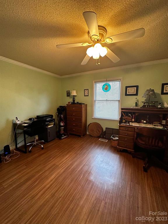 1330 5th Street NE Unit: 152