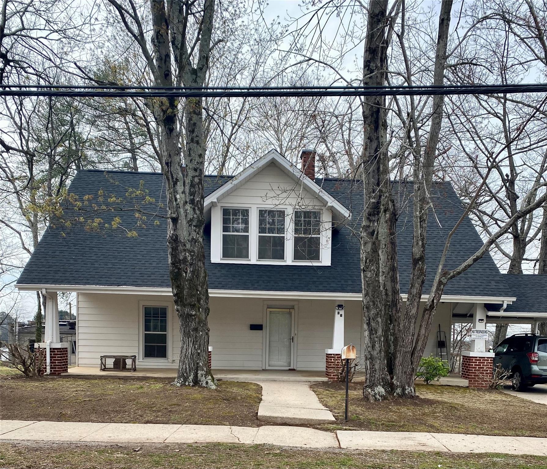 13 Crestview Street