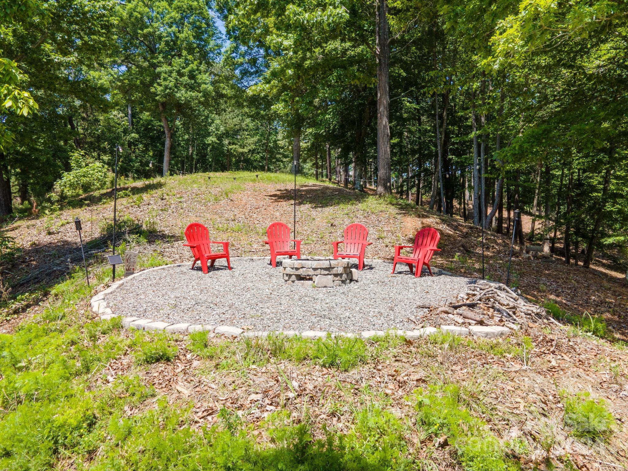 122 Stonecliff Lane