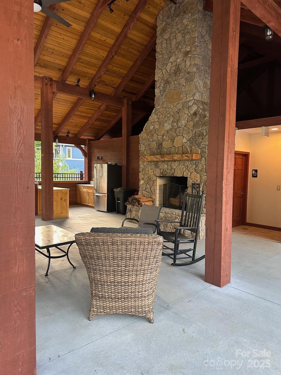 1381 Scenic Lane Unit: 160