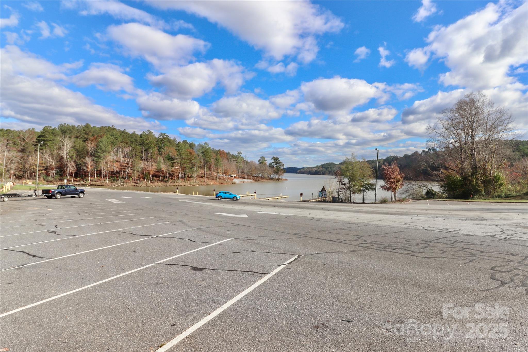 1004 Big View Lane Unit: 209