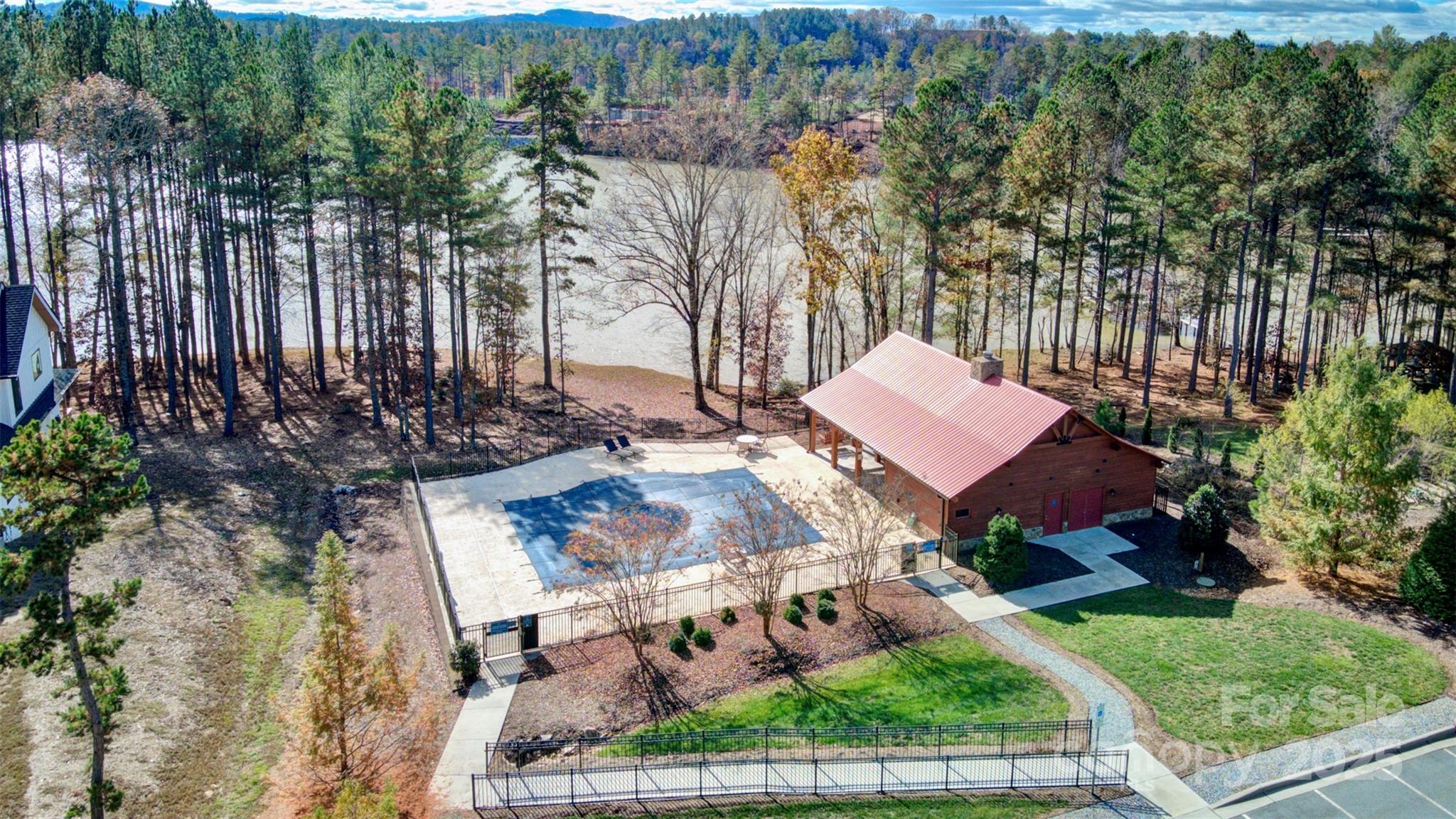 1004 Big View Lane Unit: 209