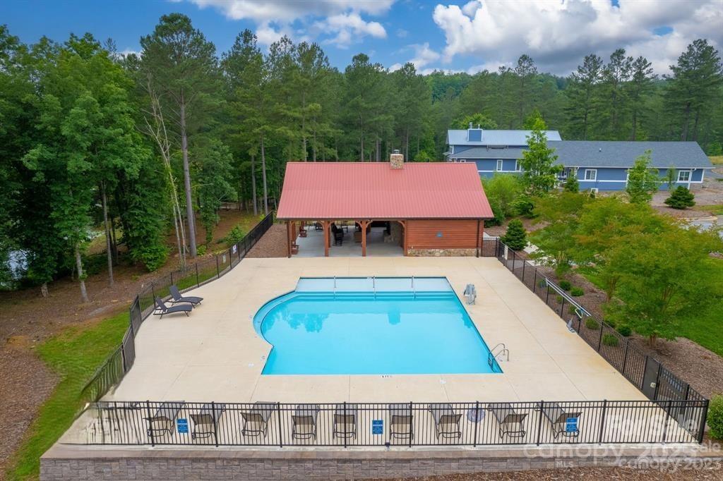 000 Scenic Lane Unit: 207