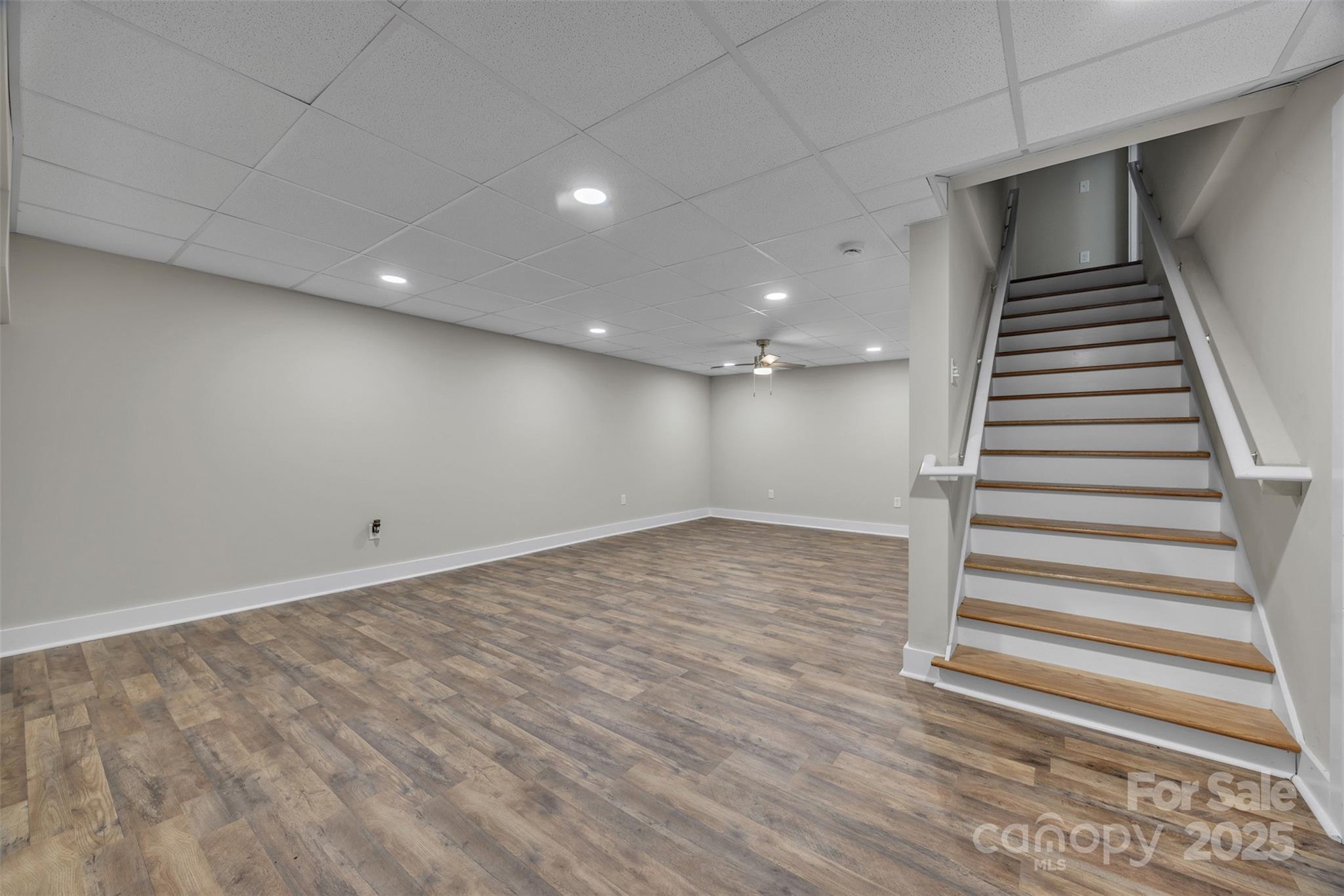 2349 Ellen Street Unit: 27