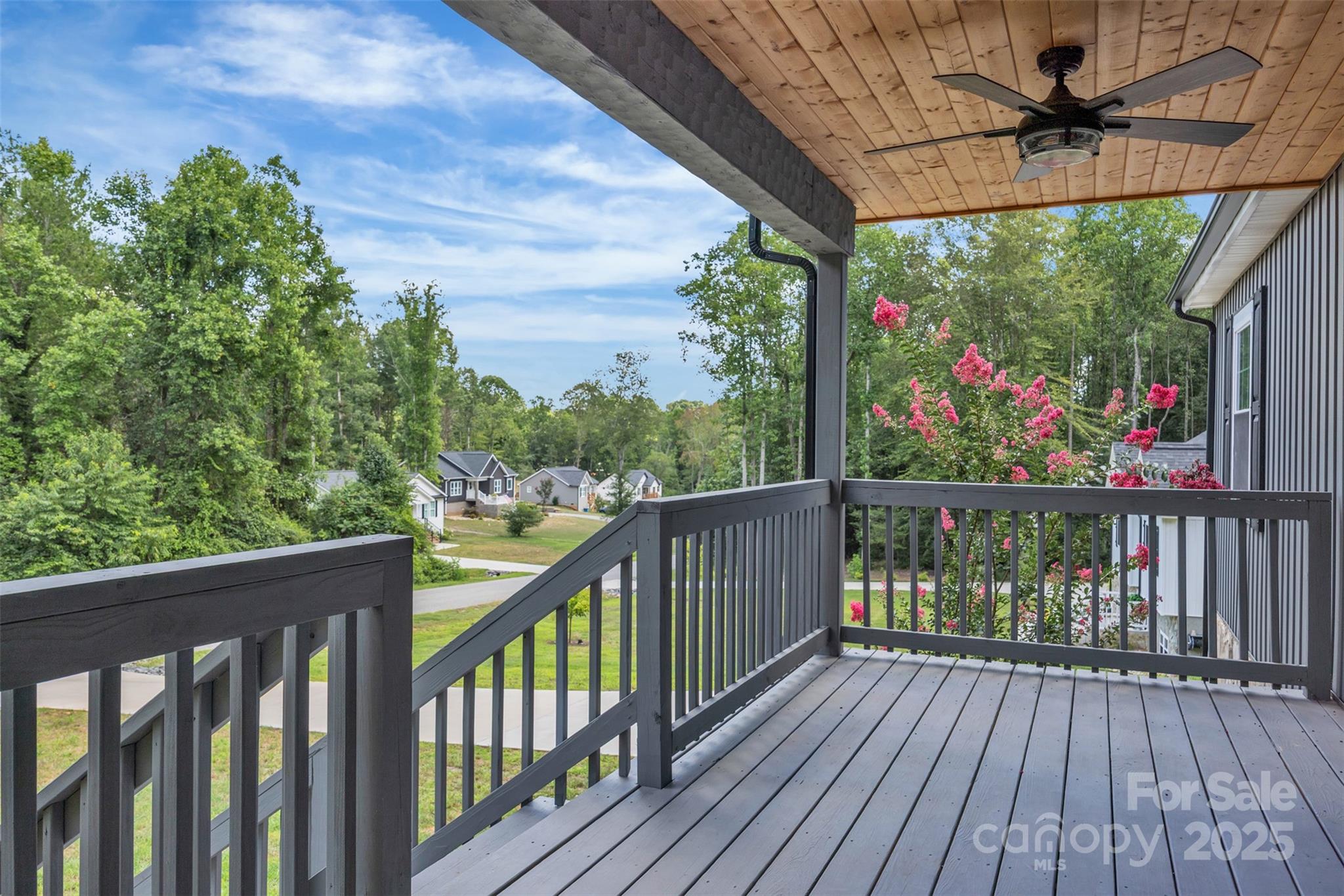 2349 Ellen Street Unit: 27