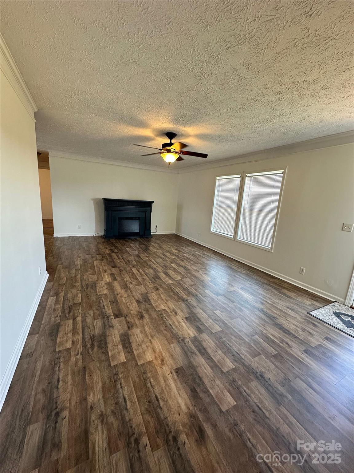 1554 Spring View Drive