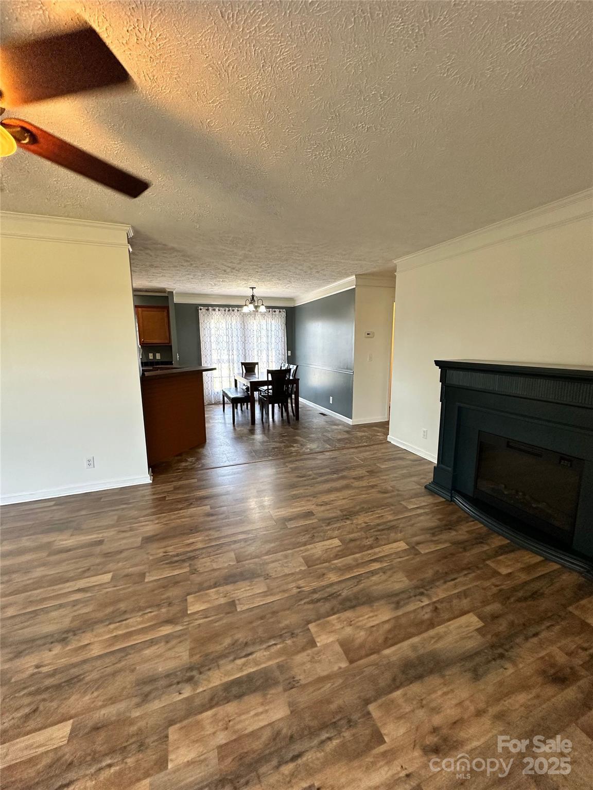 1554 Spring View Drive