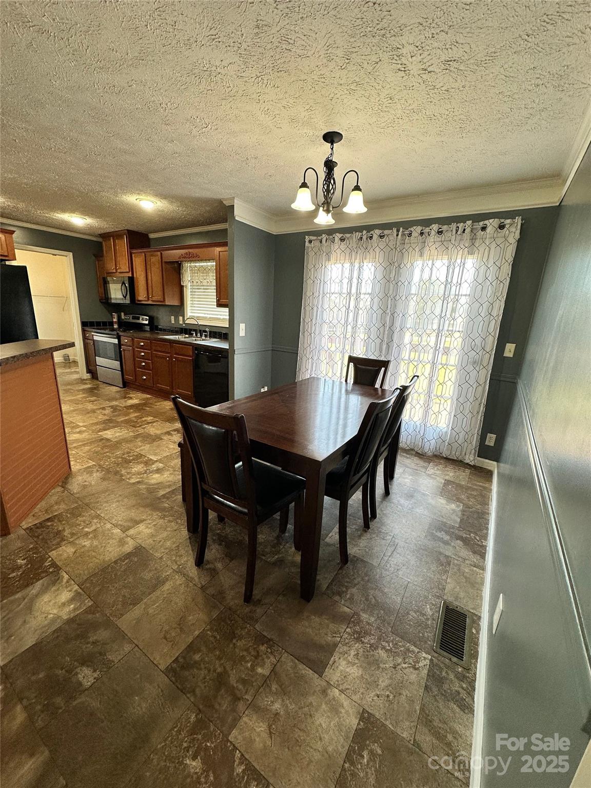 1554 Spring View Drive