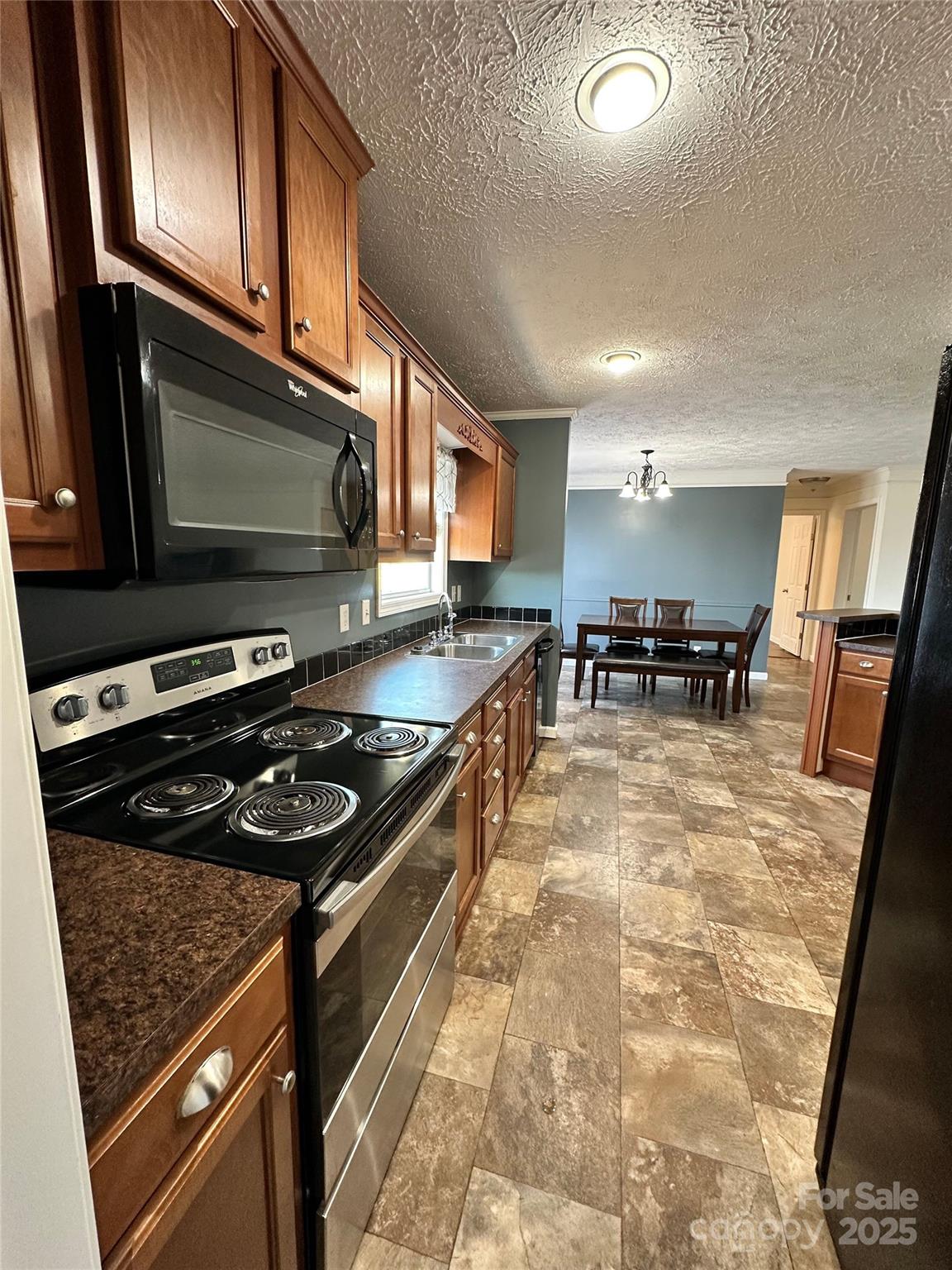 1554 Spring View Drive