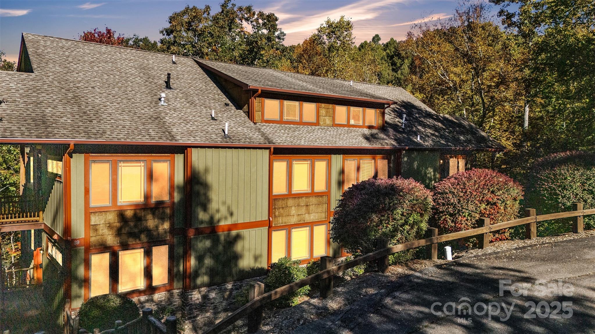 89 Springhouse Drive Unit: A4