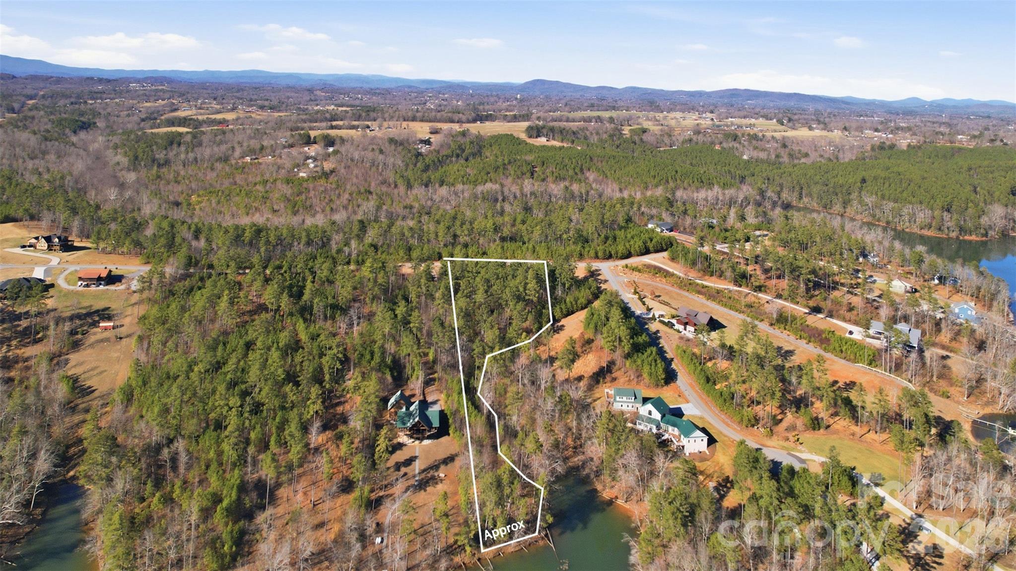 TBD Waters Edge Drive Unit: 52