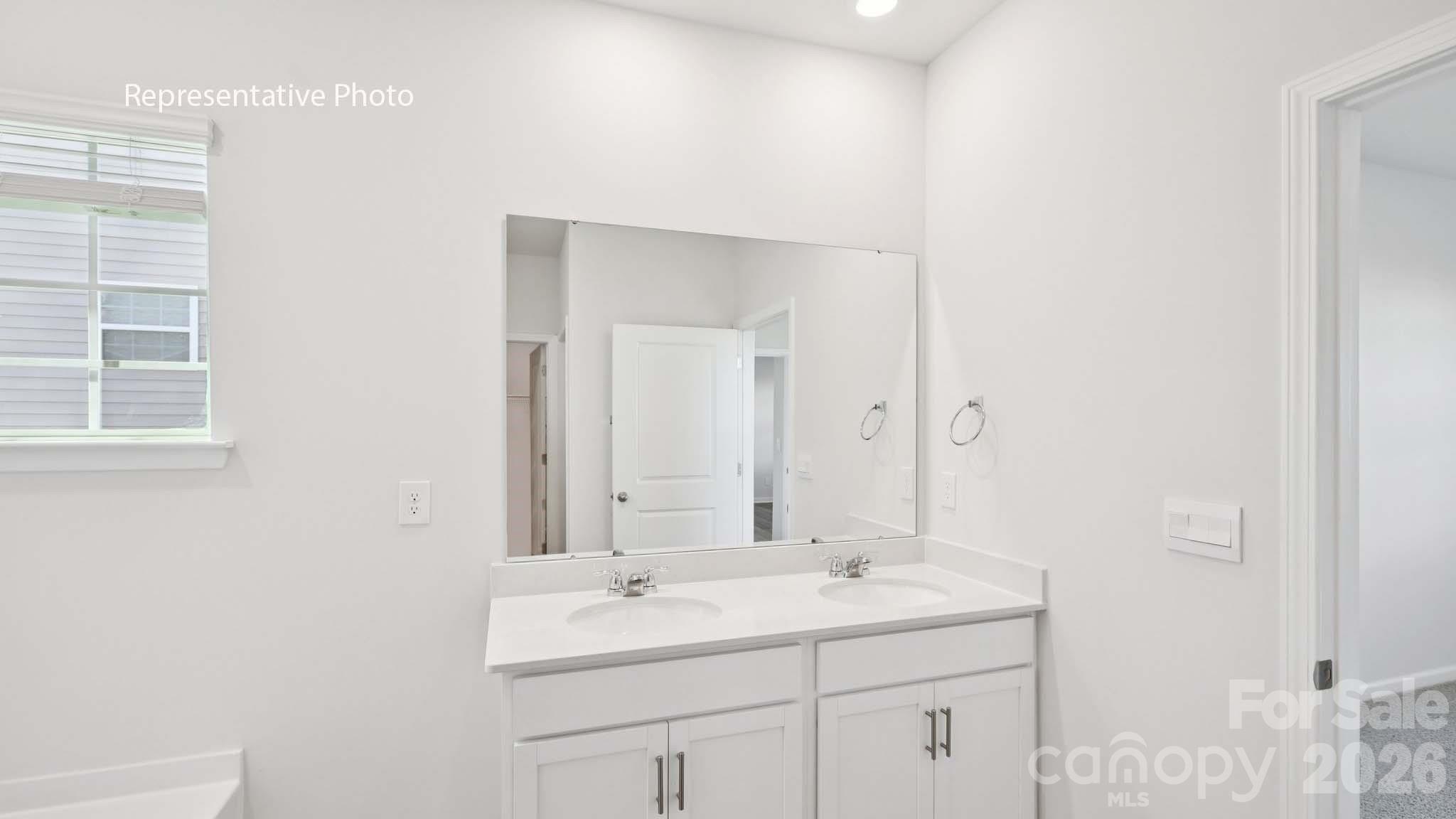 756 14th Avenue Court NE