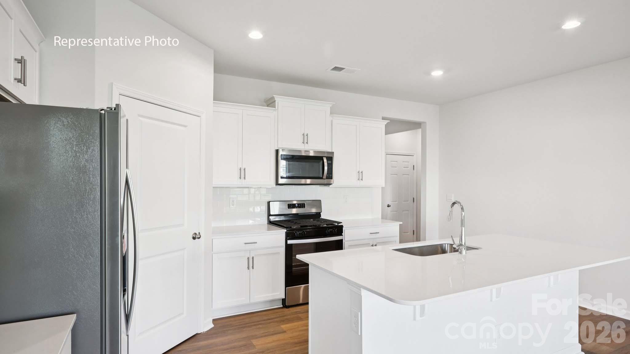 756 14th Avenue Court NE