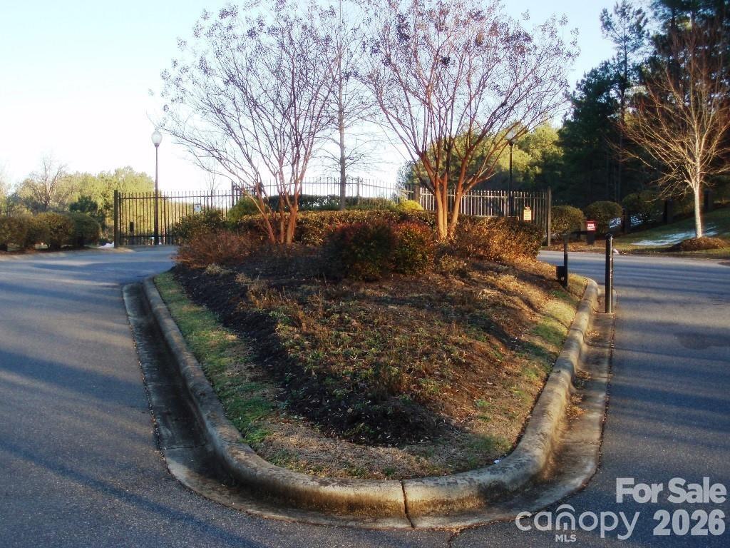 211 Ridge Top Drive Unit: 11