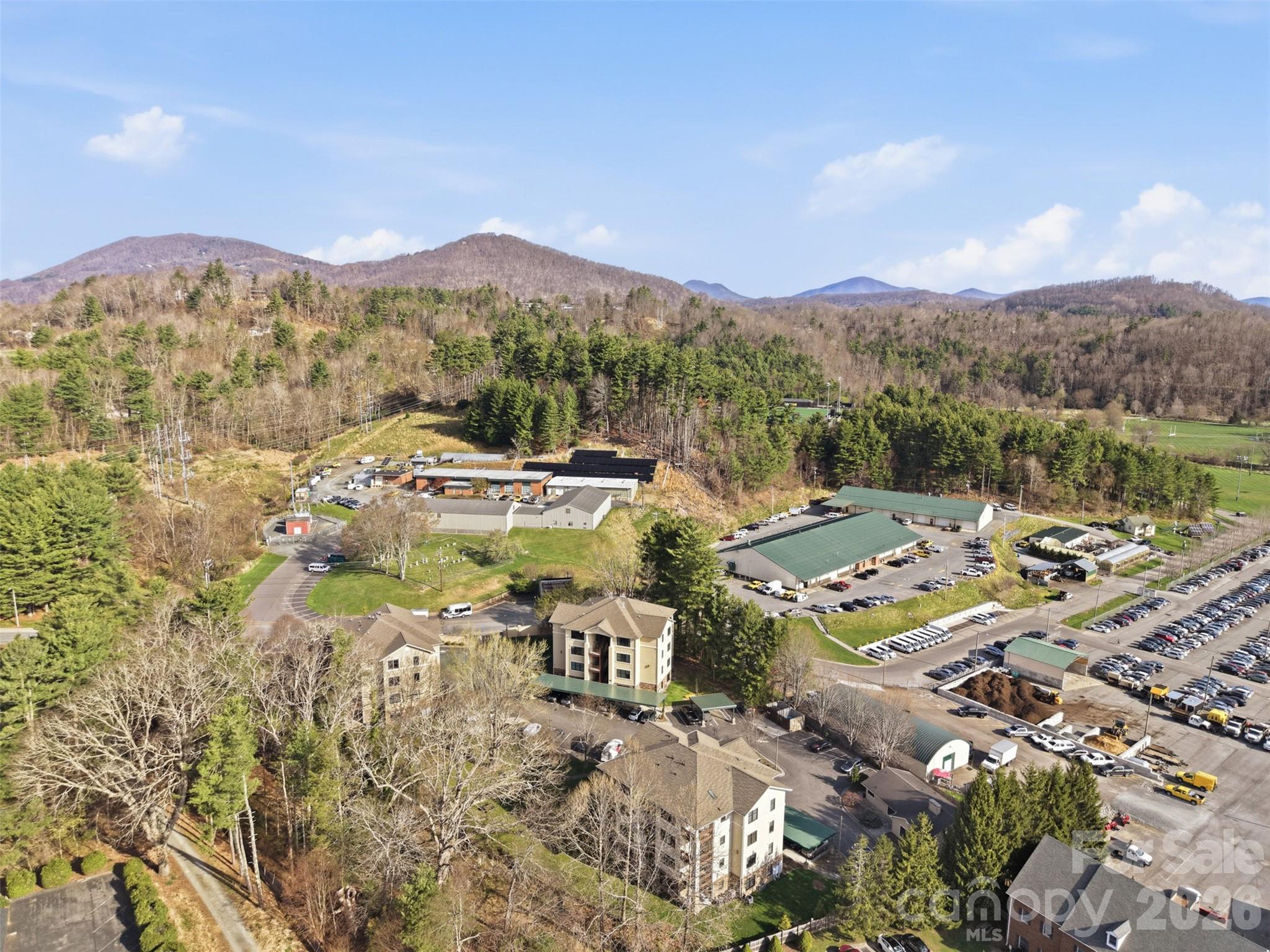 155 Gateway Drive Unit: 101