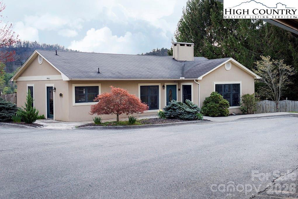 155 Gateway Drive Unit: 101