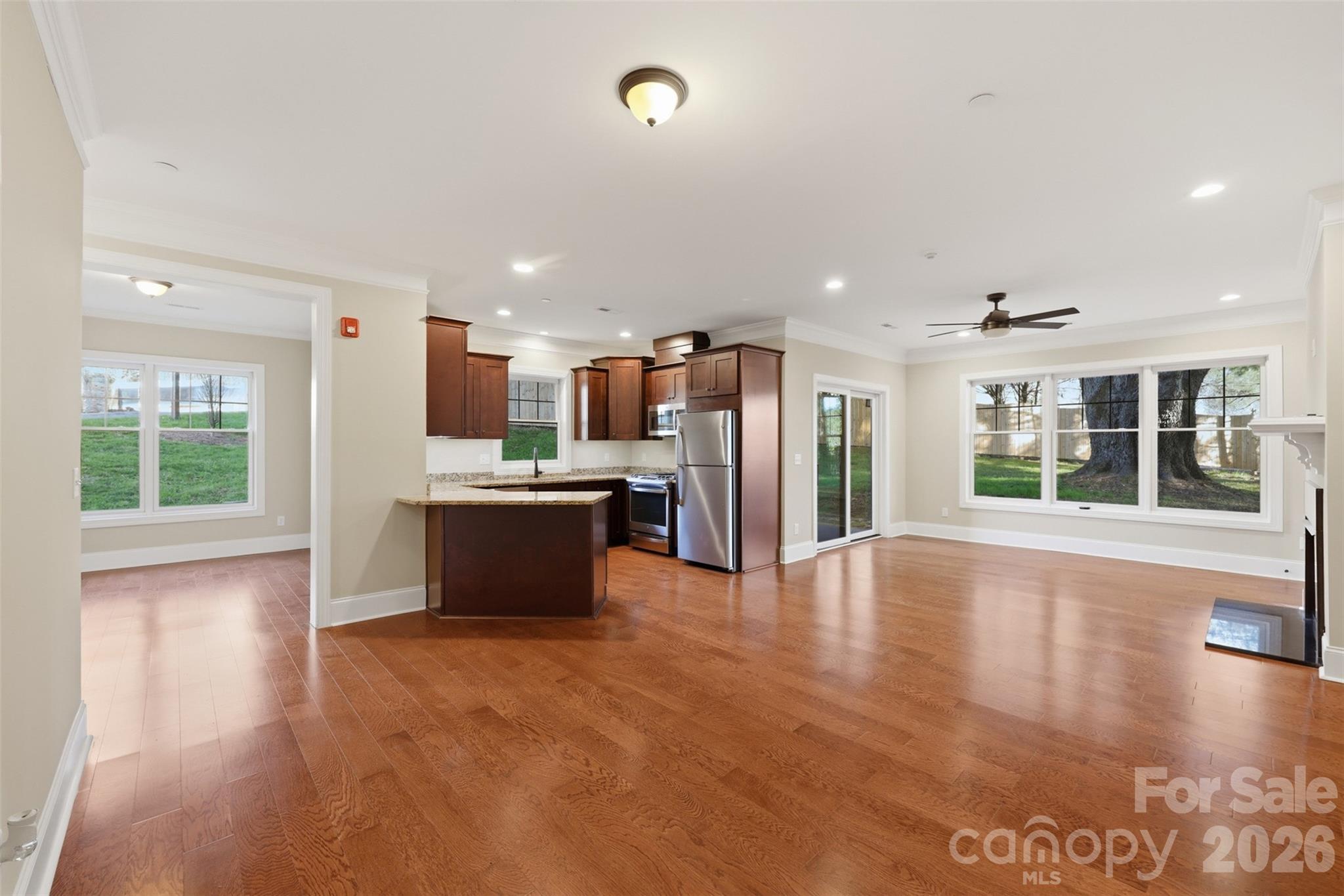 155 Gateway Drive Unit: 101