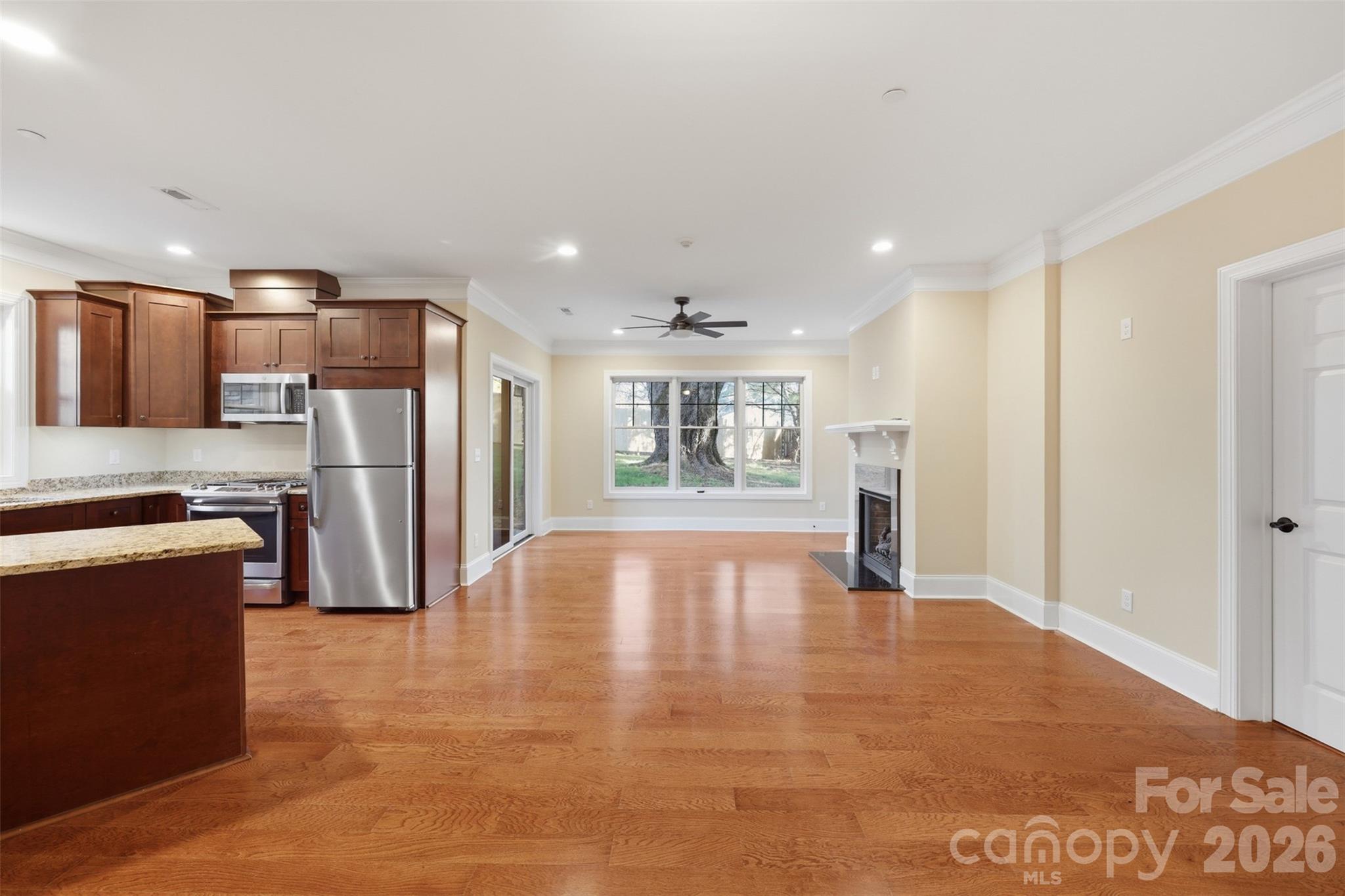 155 Gateway Drive Unit: 101
