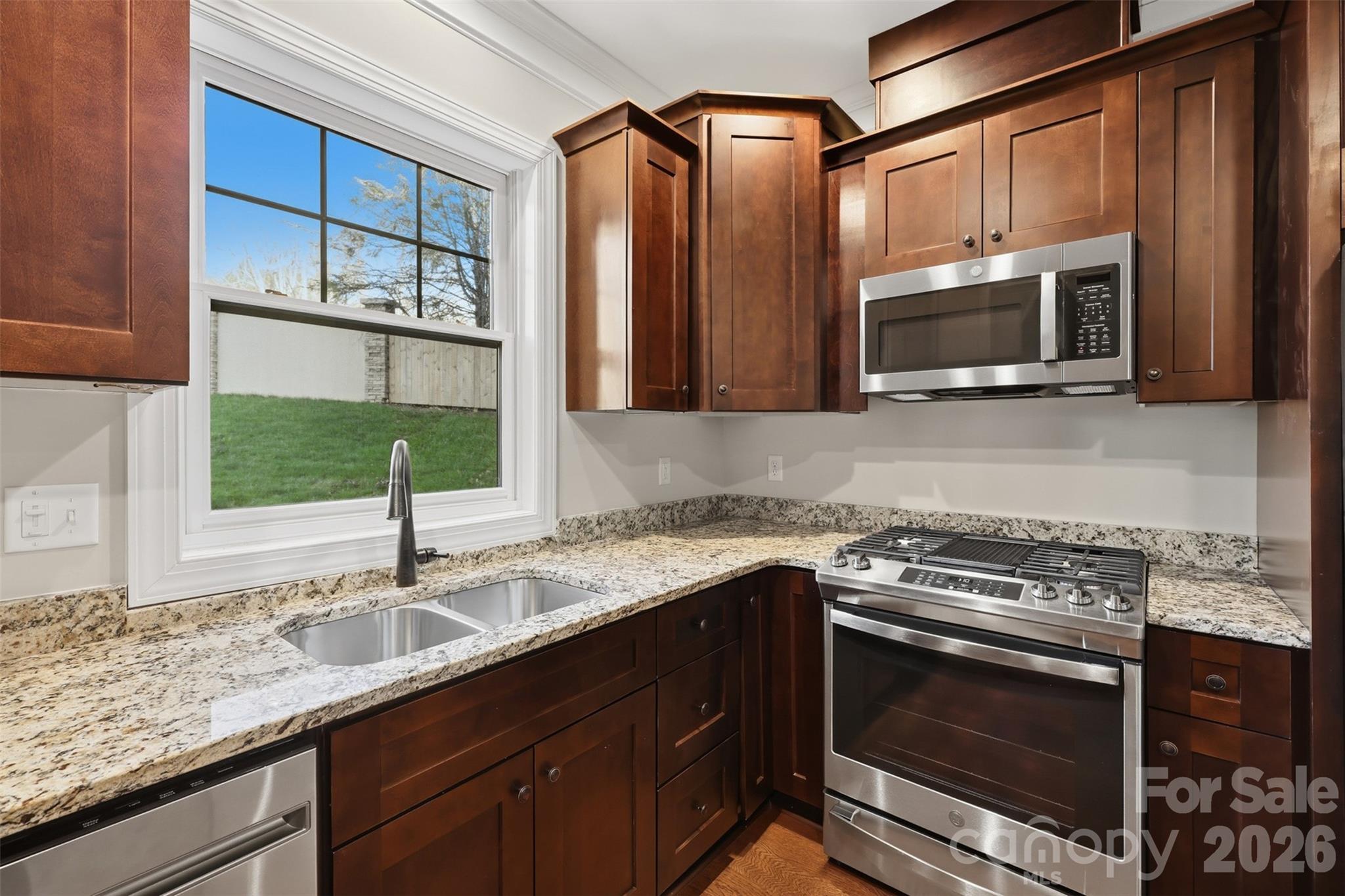 155 Gateway Drive Unit: 101
