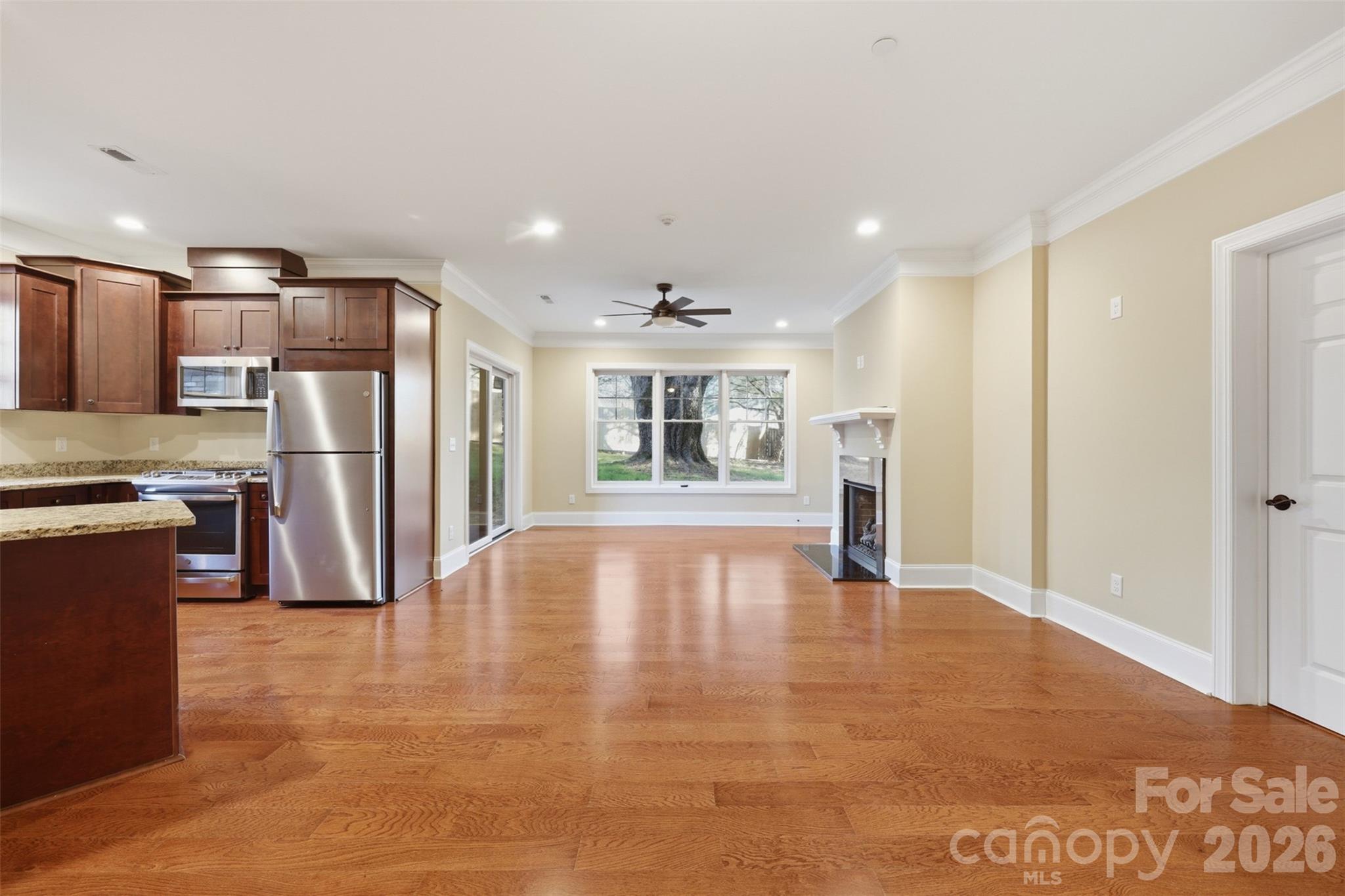 155 Gateway Drive Unit: 101