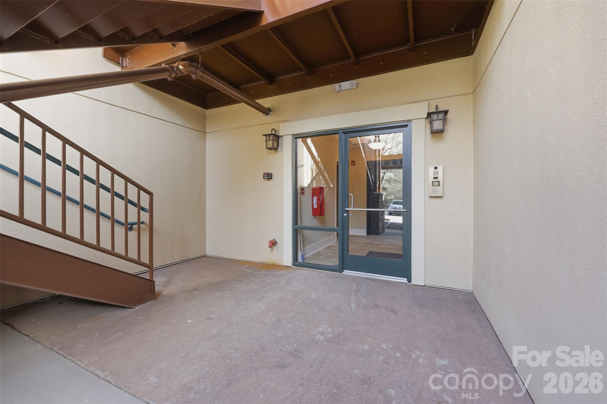 155 Gateway Drive Unit: 102