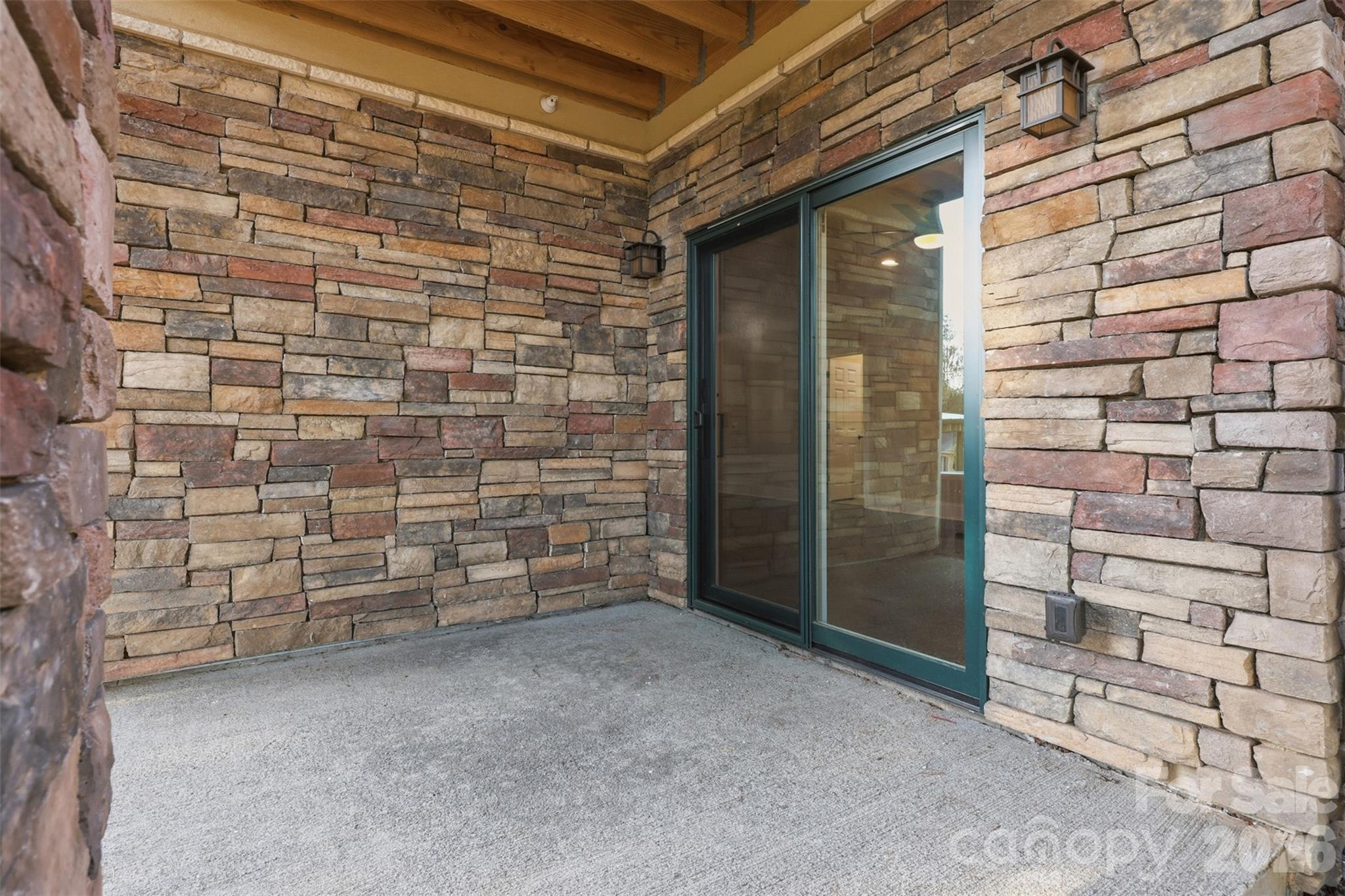 155 Gateway Drive Unit: 102