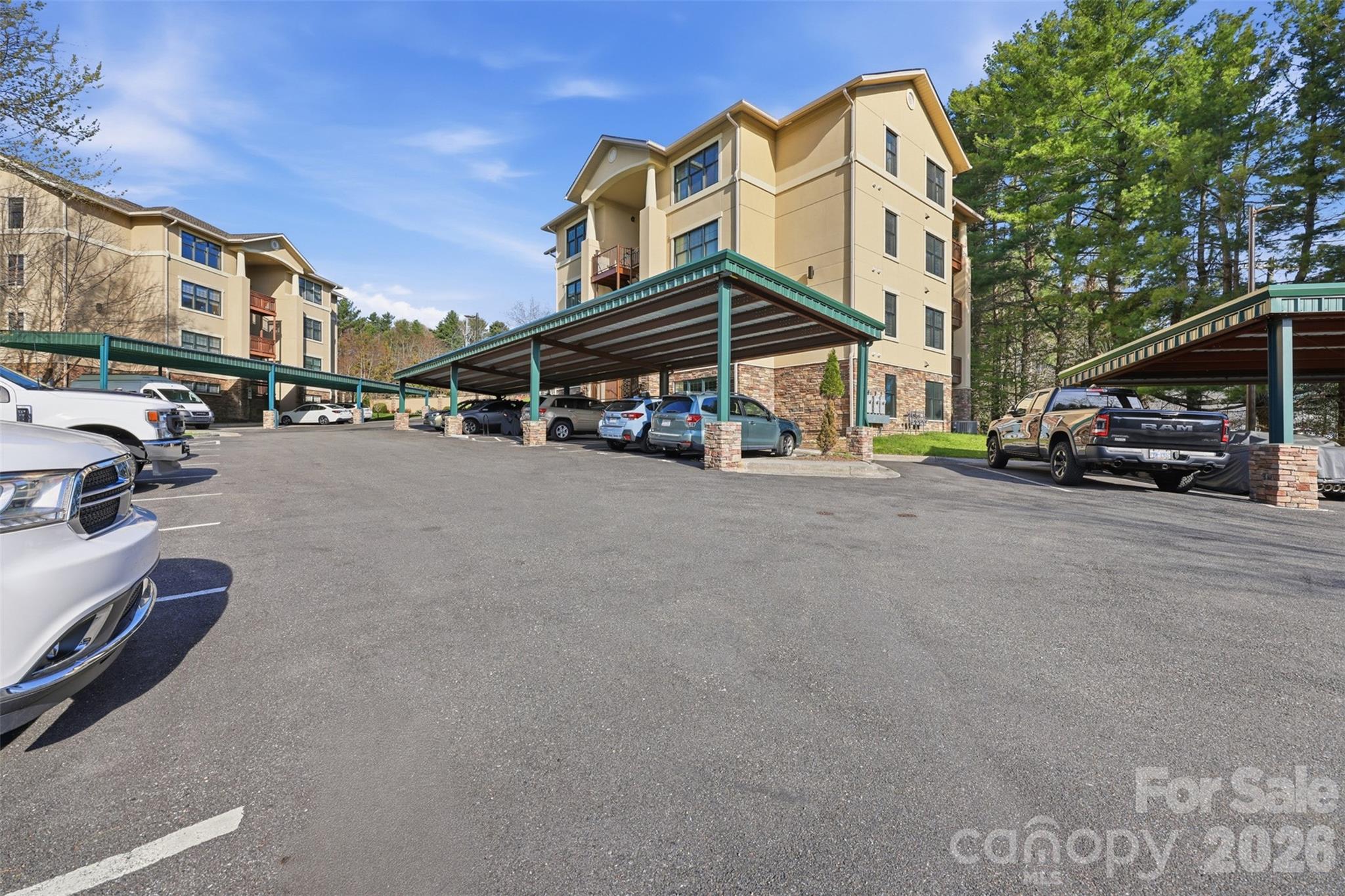 155 Gateway Drive Unit: 102