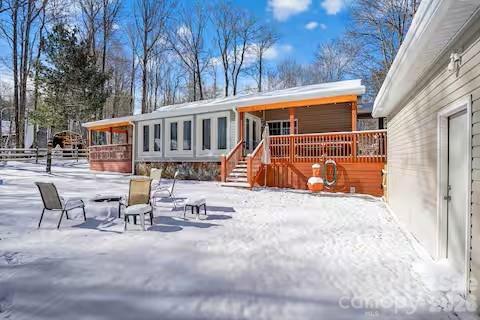 701 Charter Hills Road