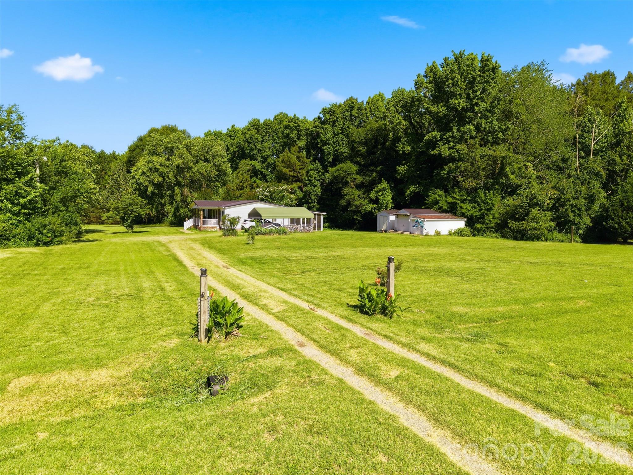 1604 Sugarfarm Road