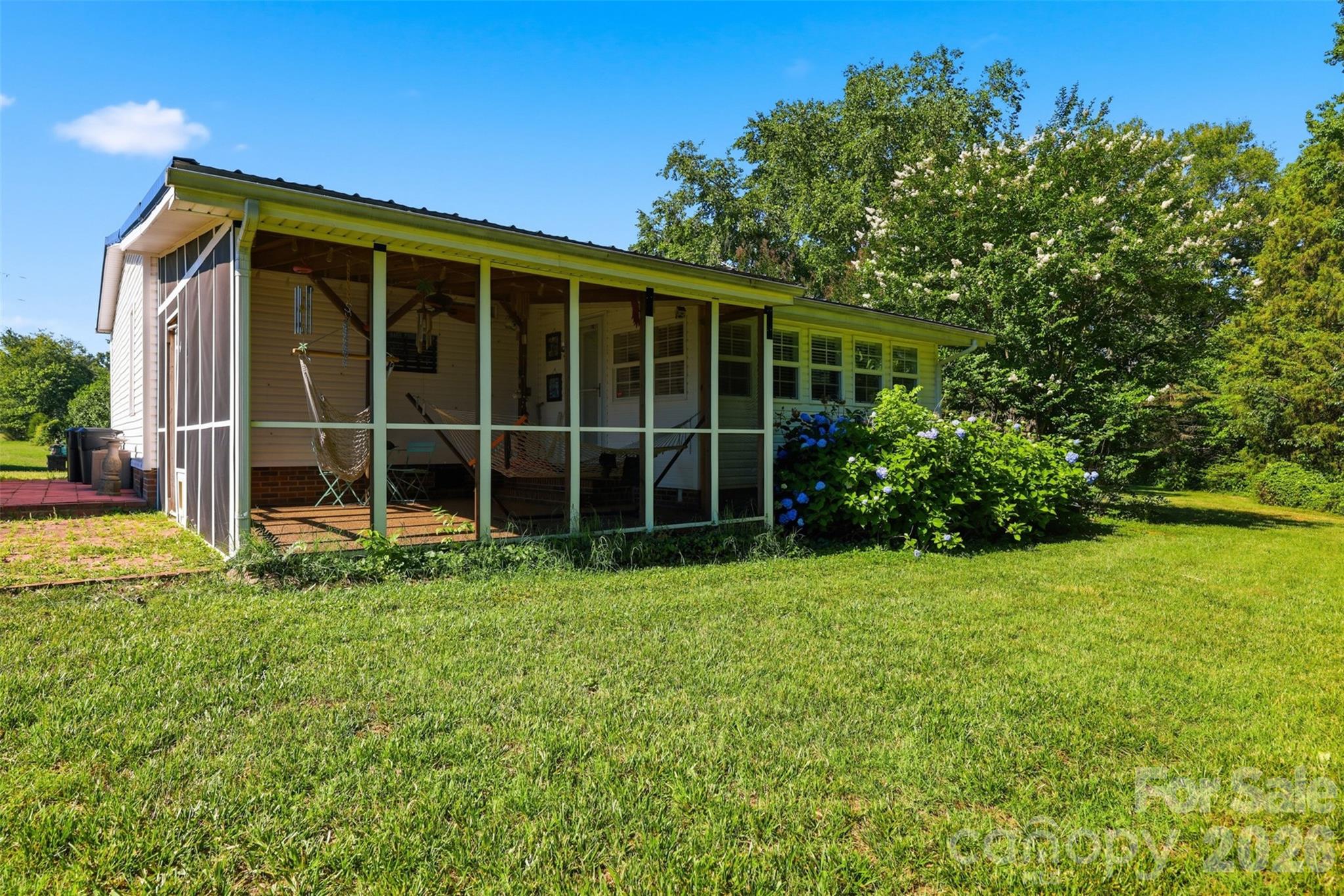 1604 Sugarfarm Road
