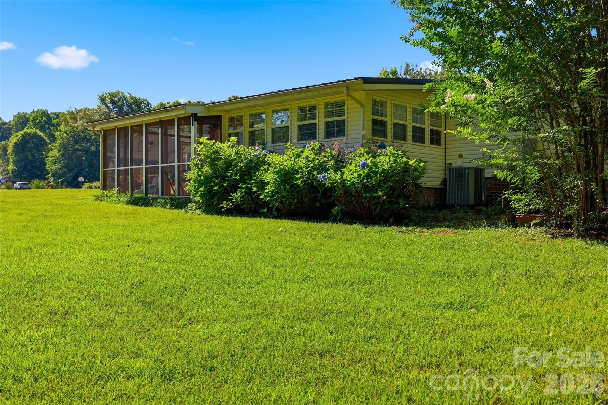 1604 Sugarfarm Road