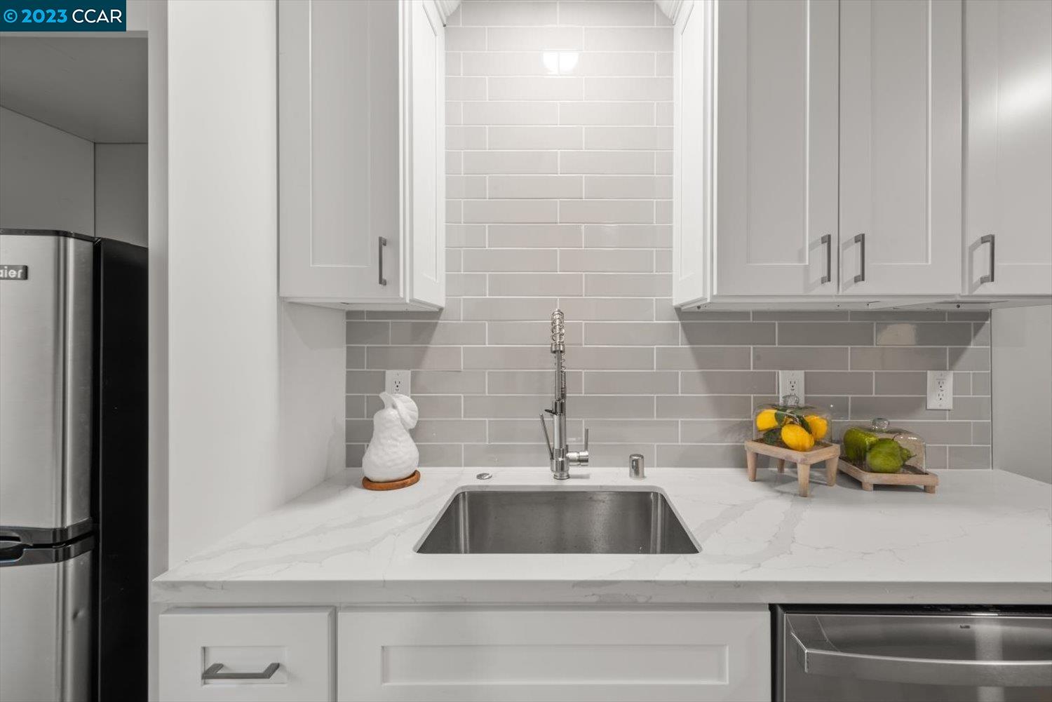 1411 Creekside Dr # 23