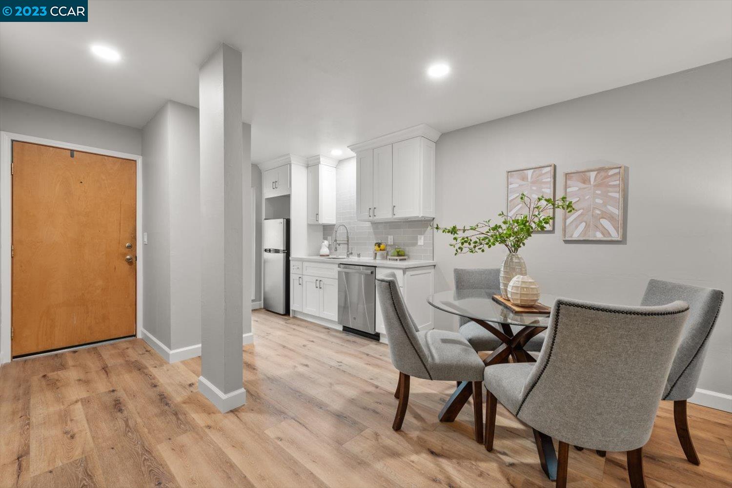 1411 Creekside Dr # 23