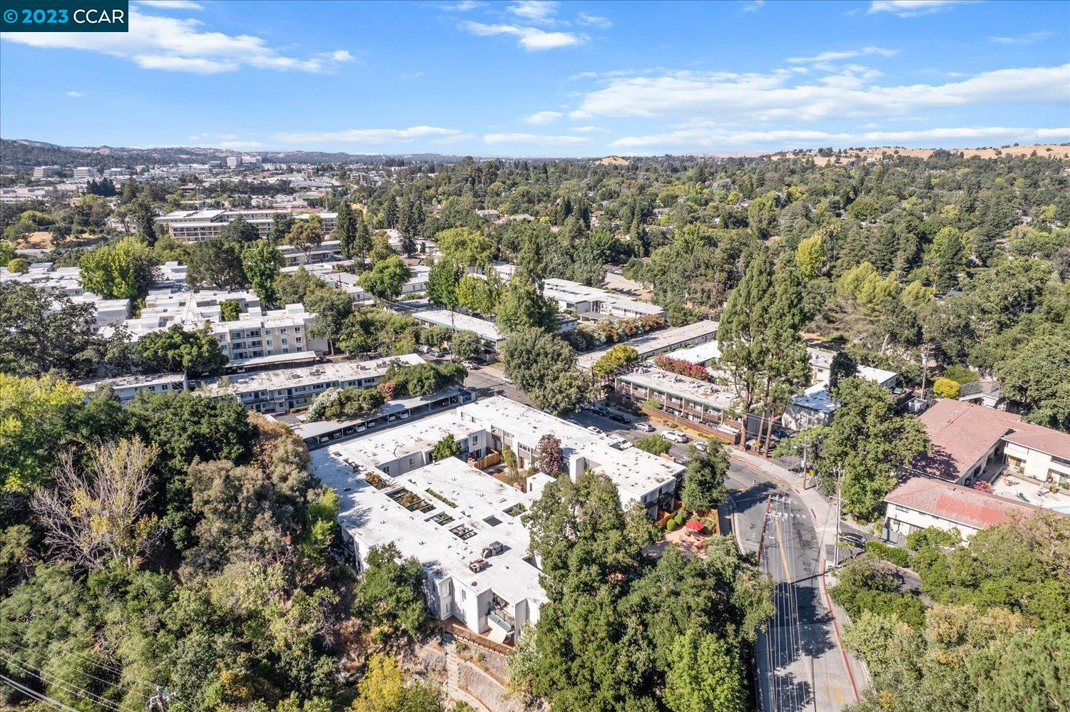 1411 Creekside Dr # 23