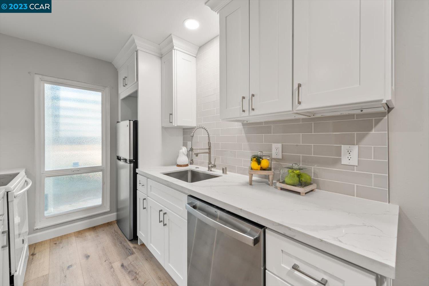 1411 Creekside Dr # 23