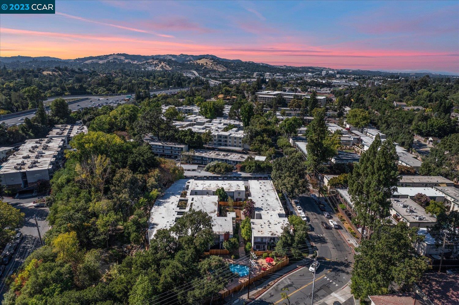 1411 Creekside Dr # 23