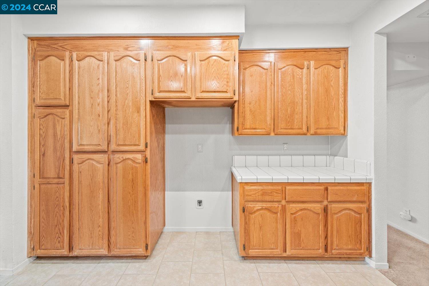 1762 Indian Wells Way