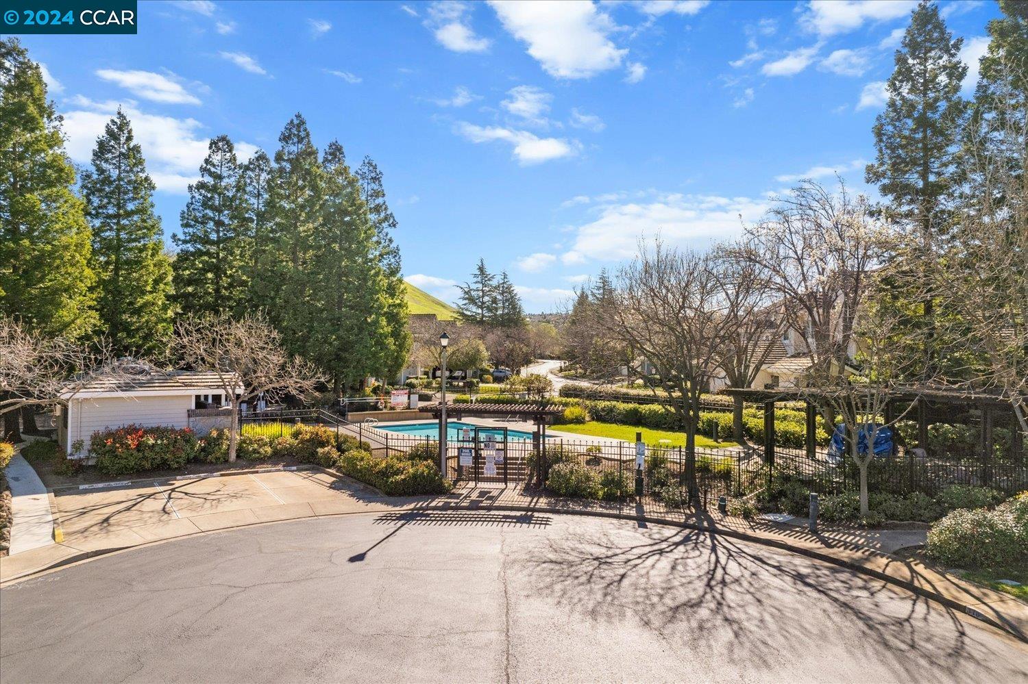 1762 Indian Wells Way