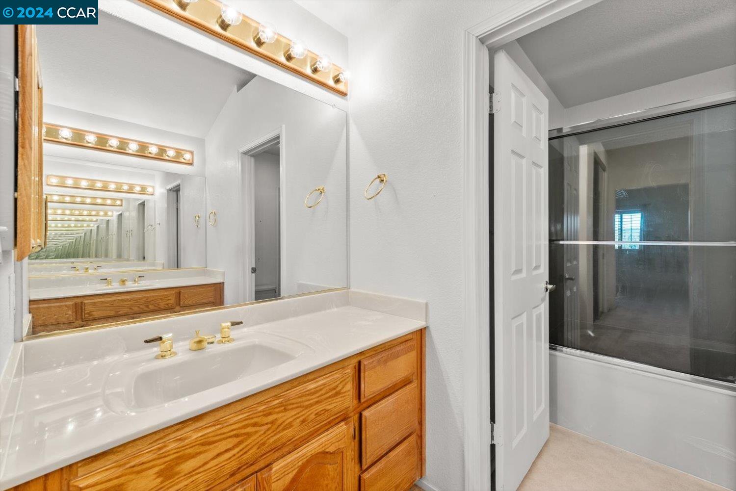 1762 Indian Wells Way