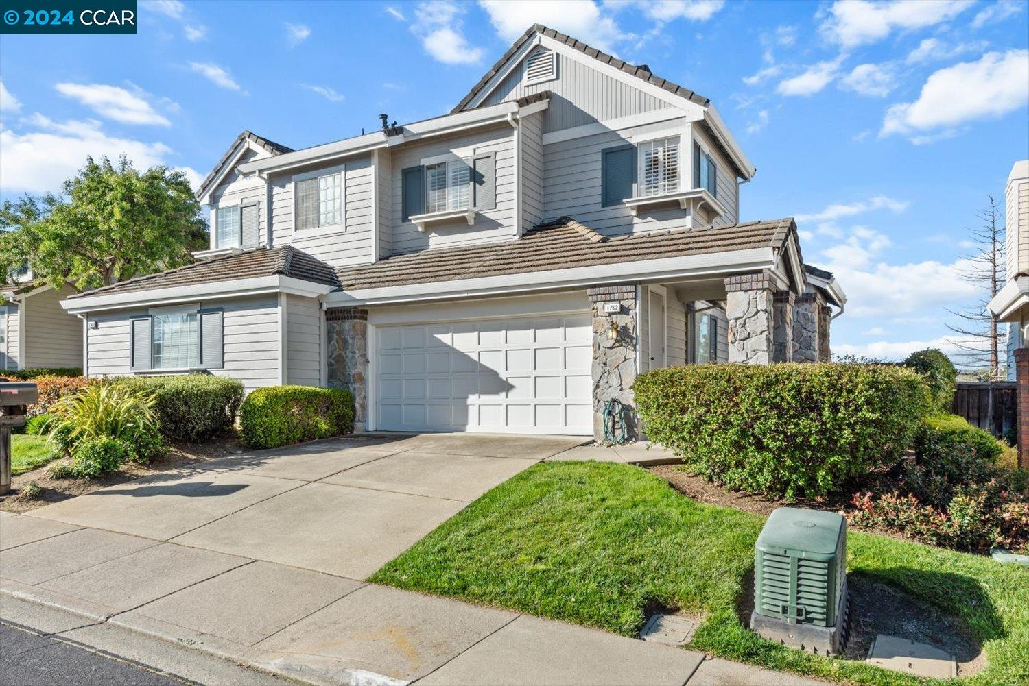 1762 Indian Wells Way