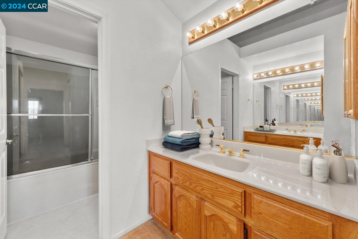 1762 Indian Wells Way