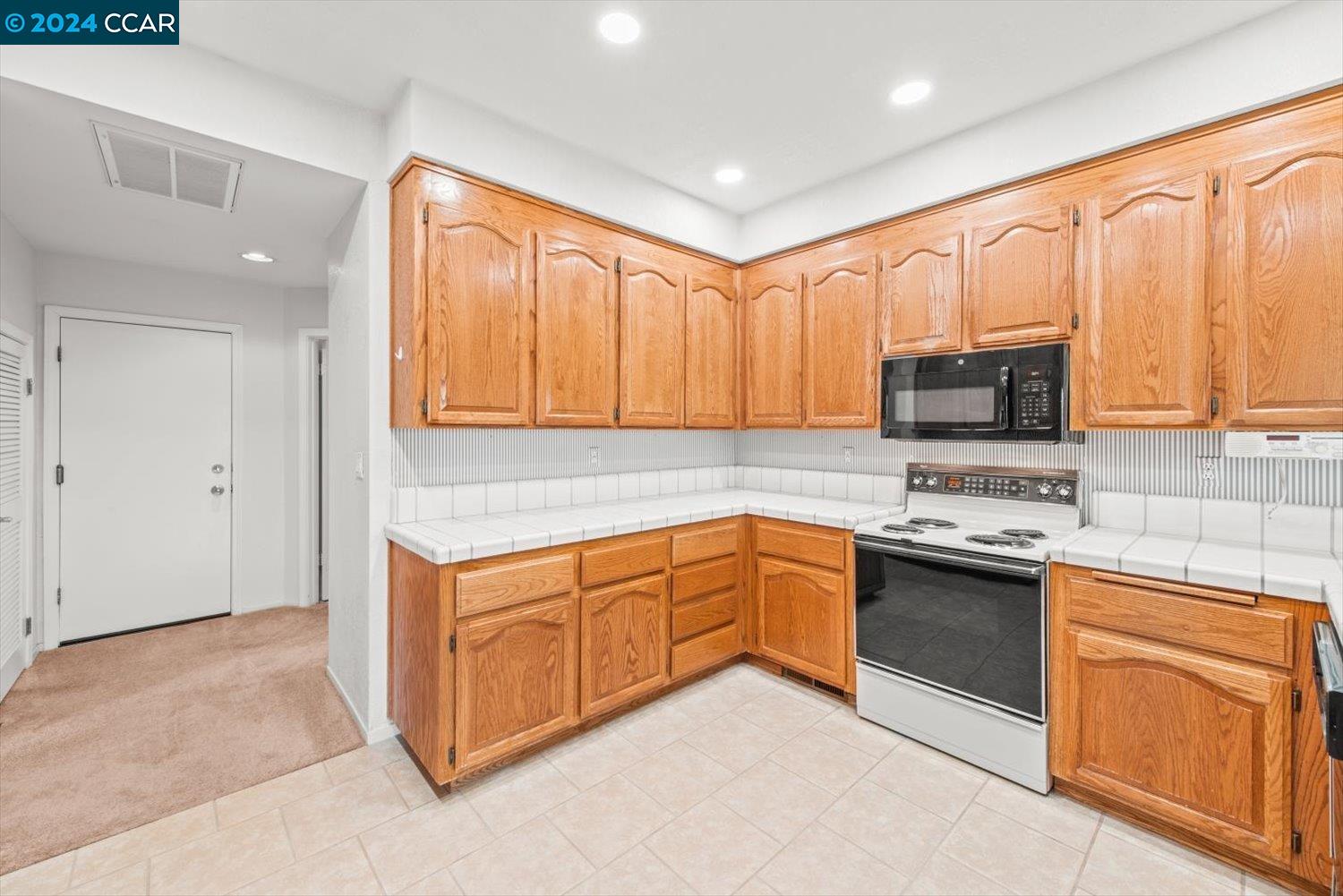 1762 Indian Wells Way